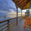 Отель Bayside Lodge by Avantstay Panoramic Water Views, фото 16