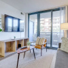 Отель Sensational 1 Bedroom Condo Ballston, фото 16