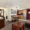 Отель Residence Inn by Marriott Greensboro Airport, фото 3