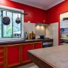 Отель KiteSurf 1770 Beach House, фото 2