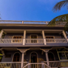Отель Grotto Bay Holiday Homes, фото 1