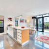 Отель Wonderful Hobsonville Three Bedroom Home, фото 20