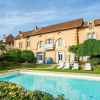 Отель Monumental House With Private Pool and a Stunning View of Belvès, фото 1