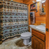 Отель Extravagant View 3 Bedrooms 3 Bathrooms Cabin, фото 47