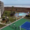 Отель Beachfront Resort * Heated Pool * Sleeps Heaps (Saida Royale 9039) by RedAwning, фото 19