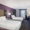 Отель La Quinta Inn & Suites by Wyndham Pontoon Beach, фото 17