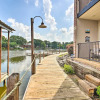 Отель Lakefront Condo w/ Lake Access, 4 Mi to Oaklawn!, фото 17