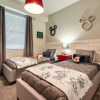 Отель Sophisticated apartment with Mickey themed bedroom near Disney, фото 6