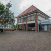 Отель RedDoorz Syariah @ Cisarua Puncak Bogor, фото 22