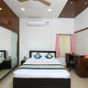 Отель OYO 10701 Moukthi Apartment, фото 19