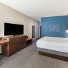 Отель La Quinta Inn & Suites by Wyndham Houston East at Sheldon Rd, фото 4