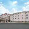 Отель Hawthorn Suites by Wyndham Fargo, фото 25