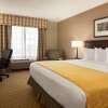 Отель Country Inn & Suites by Radisson, Toledo, OH, фото 3