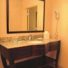 Отель Hampton Inn & Suites Ocean City/Bayfront-Convention Center, фото 7