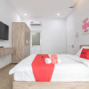 Отель RedDoorz Plus @ Nguyen Van Troi, фото 17