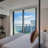 Отель Spacious King Studio at Downtown Miami, фото 7