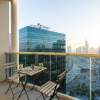 Отель SuperHost - Beautiful City Views From This Apt Close to Lake, фото 14