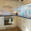 Отель Jasmine Cottage-2BD in Heart of Bourton, фото 13