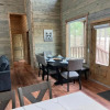 Отель Serenity Pines-3bd/2bth, Sleeps 8, Hot tub+Arcades, фото 8