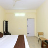 Отель OYO 11094 Rallapalli Service Apartments, фото 12