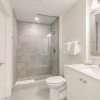 Отель Luxury 4 bedroom Condo Short Walk to Bourbon Street, фото 9