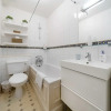 Отель Elegant Earl's Court 2 bed 2 Bath Near Tube, фото 7