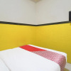 Отель OYO 92040 Superstar Kost Dan Homestay, фото 4