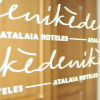 Отель Deniké Hostal Grupo Atalaia, фото 1