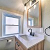 Отель Bright Pittsburgh Apt, Walk to Grandview Ave!, фото 8