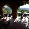 Отель Pretty Holiday Home in Gaiole in Chianti With Pool and Garden, фото 3