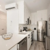 Отель M11 Gorgeous Modern 2BR Sofabed Heart of Plateau, фото 9