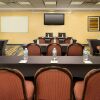 Отель Fairfield Inn & Suites by Marriott Marshall, фото 10