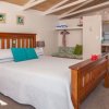 Отель Mussel Bed Cottage and Boutique Bed & Breakfast accommodation, Cooks Beach в Витианге