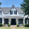 Отель 1823 Historic Rose Hill Inn, фото 1