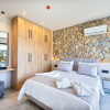 Отель Pathos SeaSide Suites, фото 2
