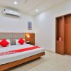 Отель OYO 17283 Greenleaf Club, фото 4