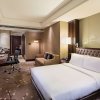 Отель DoubleTree by Hilton Hotel Chongqing North, фото 36