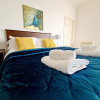 Отель Seas the Day - Luxury Beach Apartment - Sleeps 4, фото 25