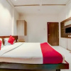 Отель OYO 1647 Hotel Regent, фото 5