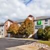 Отель Holiday Inn Express St. Ignace-Lake Front, an IHG Hotel, фото 1