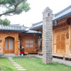Отель Jeonju Doldamjip Hanok Stay, фото 1