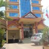 Отель Spring Park Hotel в Баттамбанге