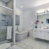 Отель Expansive Downtown Home | JZ Vacation Rentals, фото 30