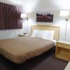 Отель Canadas Best Value Inn & Suites Fernie, фото 36