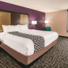 Отель La Quinta Inn & Suites by Wyndham Cincinnati NE - Mason, фото 7