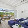 Отель Peaceful Beach House in Portsea, фото 4