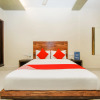 Отель OYO 11747 Hotel Sai Comforts, фото 7