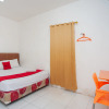 Отель RedDoorz near Jalan Jenderal Sudirman Palembang, фото 3