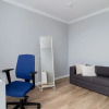 Отель Modern Apartment With Parking by Renters, фото 4