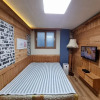 Отель Jeonju Hanok Village Guest House, фото 14